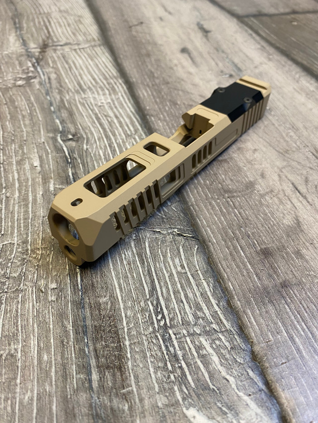 sm19 flash desert sand stripped slide