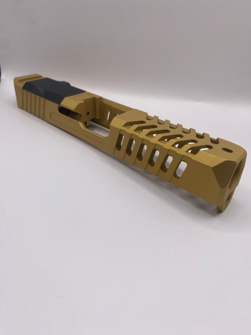 sm19 leonidas gold stripped slide