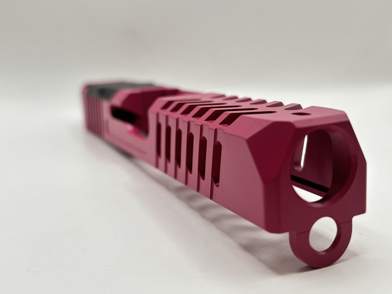 sm19 leonidas sig pink stripped slide